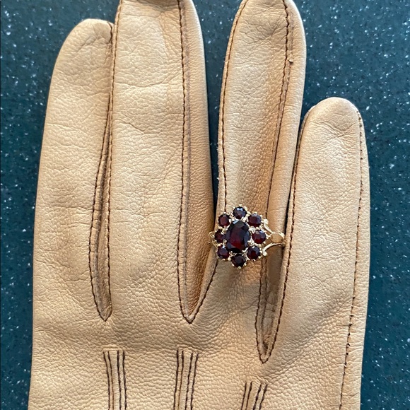 Elegant Garnet 9K Cluster Ring - Picture 7 of 7